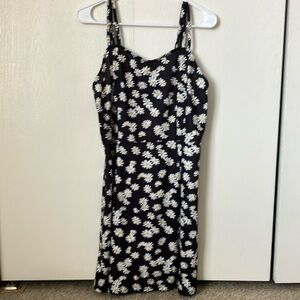 NWOT Chic Me daisy sundress L